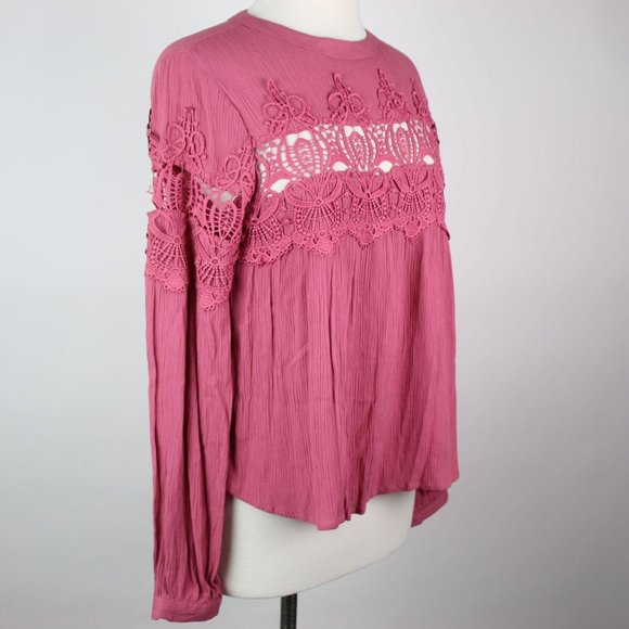 NWT Rue 21 Womens Small Crochet Boho Top - Picture 3 of 6